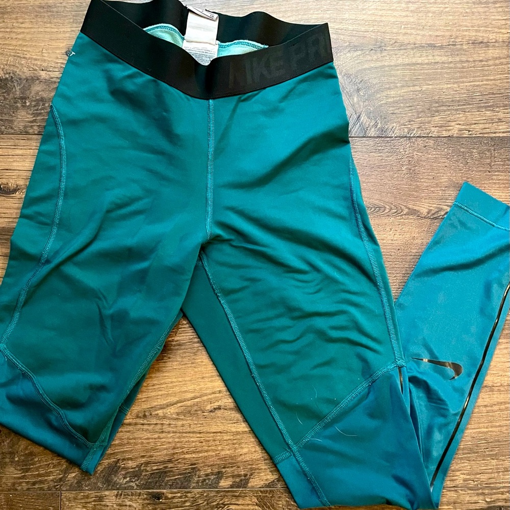 Nike leggings